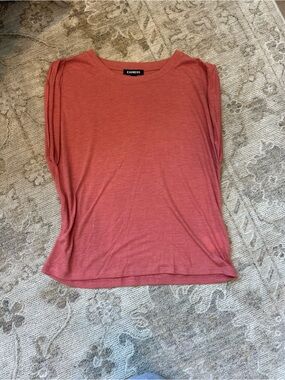 Express Women's tanktop in Rose Coral